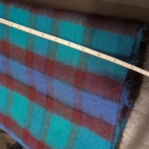 Pierre Cardin Blue Green Red Checkered Scarf Acrylic Soft Warm Vintage - Picture 5 of 5